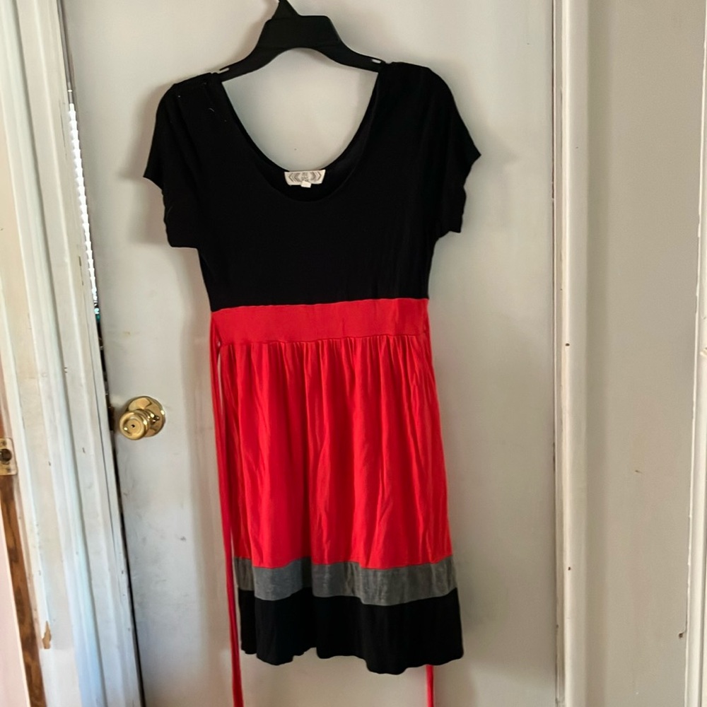 Pink Rose Black and Red Dress